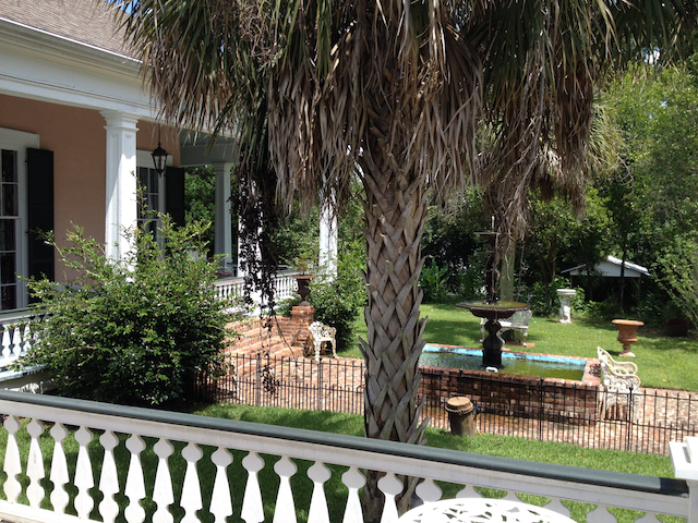 Cottage bed and breakfast, Stone House, Natchez, MS